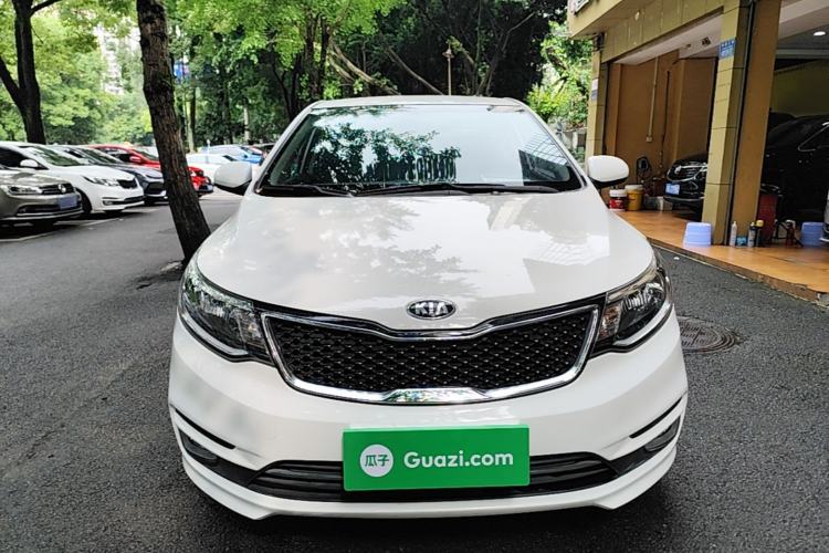 Used Kia K2 2015 Sedan 1.4L MT GLS
