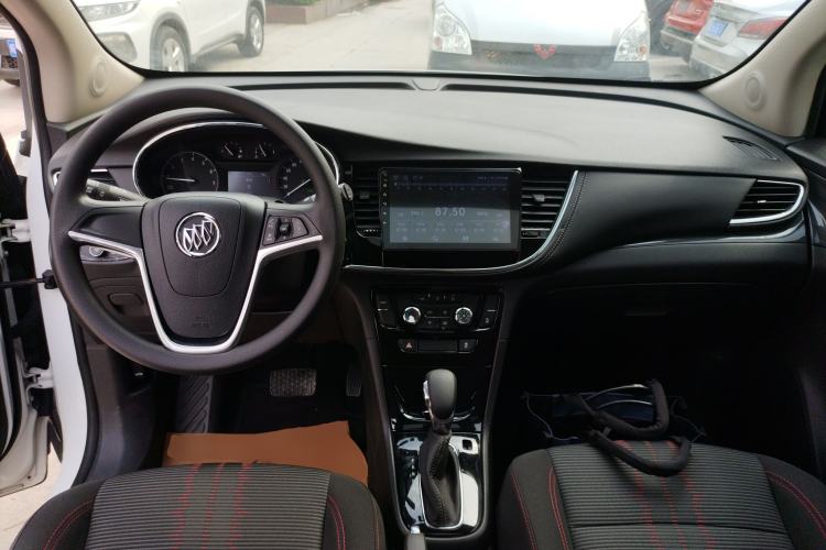 Used Buick Encore 2017 18T Automatic Two-Wheel Drive Urban Fashion Model
