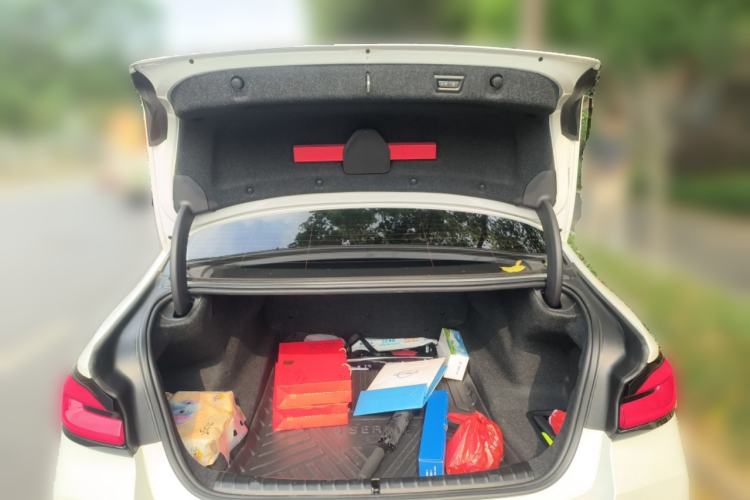 Used BMW 5 Series 2023 530Li Luxury Edition M Sport Package Trunk