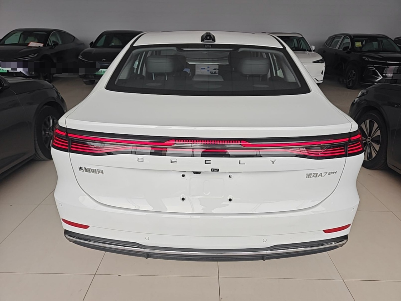 Geely Galaxy A7 2025 Model EM-i 150km Long-Distance Edition — снимка 5