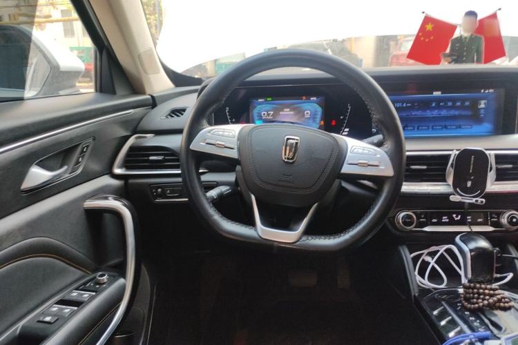 Used Bestune T77 2019 230 TID Automatic Prestige Version China VI Emission Standard