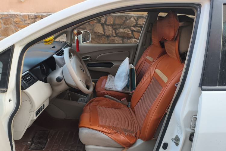 Used Venucia D50 2015 1.6L Manual Fashion Edition