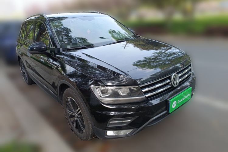 Used Volkswagen Tiguan L 2020 330TSI Automatic Two-Wheel Drive Panoramic Comfort Edition China VI Standard Front Right 45 Deg