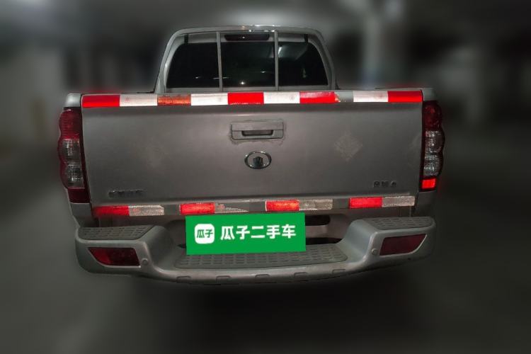 Used Great Wall Wingle 5 2017 2.0T European Version Diesel Two-Wheel Drive Advanced Large Double-Cab GW4D20E Rear