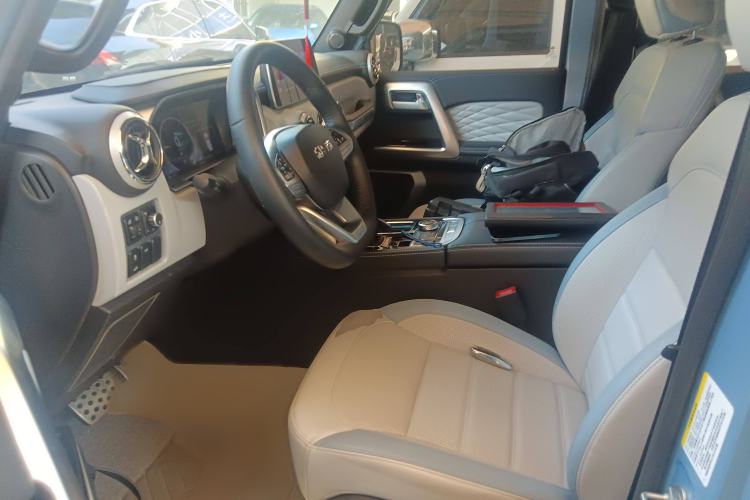 Used BAIC Off-Road BJ40 2023 2.0D Automatic Four-Wheel Drive Blade Hero Edition Adventurer Type
