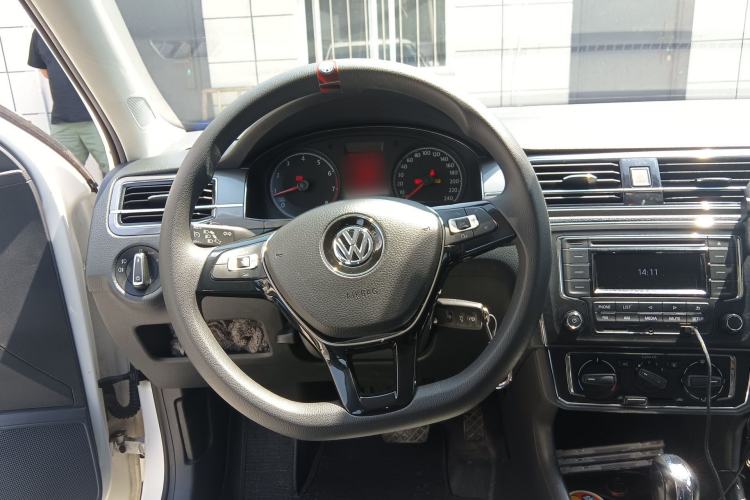 Used Volkswagen Santana 2016 1.6L Automatic Comfort Edition