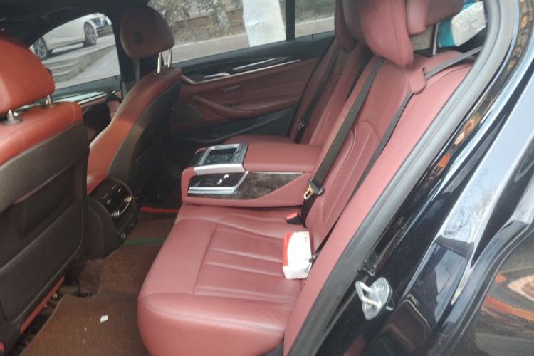 Used BMW 5 Series 2018 Restyled 530Li Luxury Edition M Sport Package
