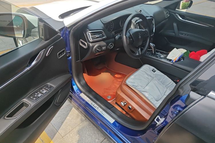 Used Maserati Ghibli 2021 2.0T Sharp Edition
