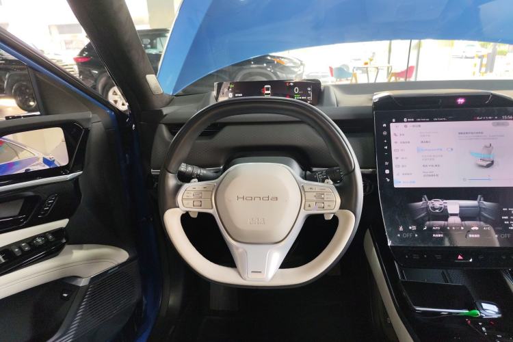 Used Honda S7 2025 Navigator Edition
