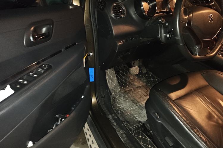 Used Peugeot 3008 2013 2.0L Automatic Trend Edition