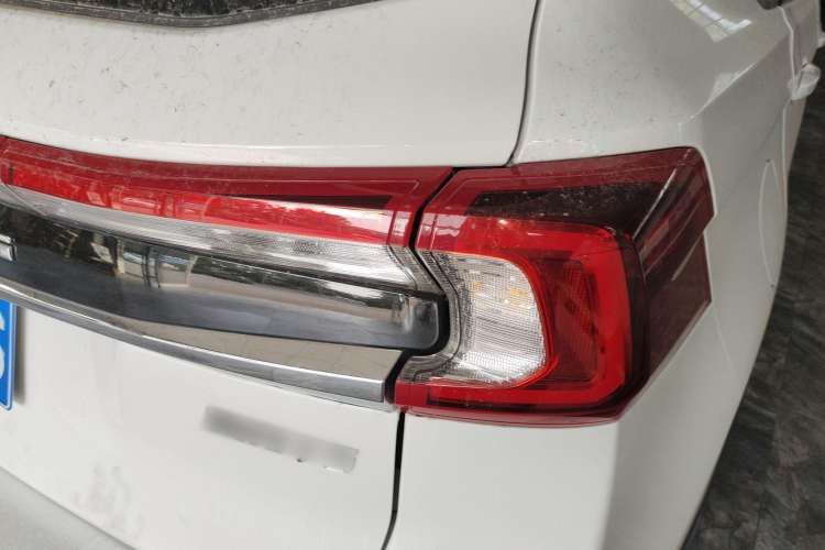 Used FORTHING T5 2022 Shengshi Edition 1.5T Automatic Dream Version Five Seats
