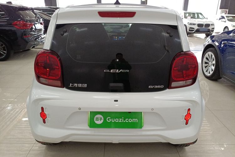 Used Roewe Clever 2021 302 km New Four-Seater Super-Efficient Version Rear
