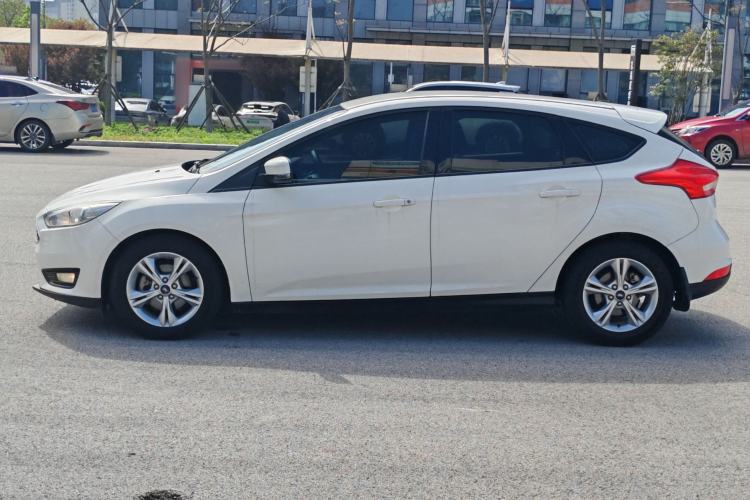 Used Ford Focus 2015 Hatchback 1.6L Automatic Comfort Model