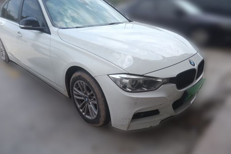 Used BMW 3 Series 2015 316Li Fashion Model Front Right 45 Deg