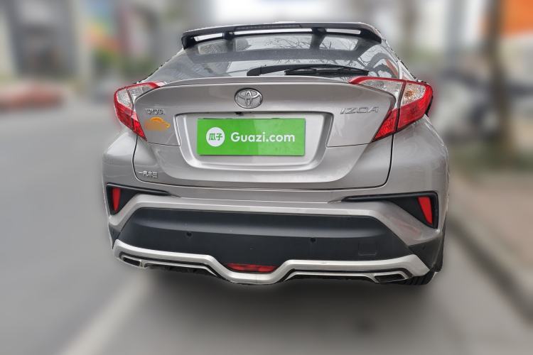 Used Toyota IZOA 2018 2.0L Yichi Version China VI Standard