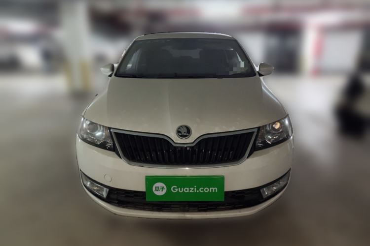 Used Skoda Rapid Spaceback 2016 Revised 1.6L Manual Chuanxing Edition

