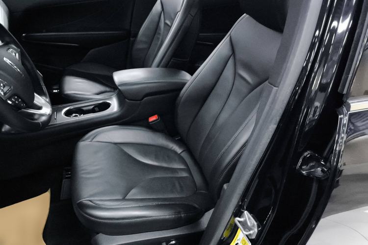 Used Lincoln MKC 2017 2.0T Two-Wheel Drive Deluxe Edition
