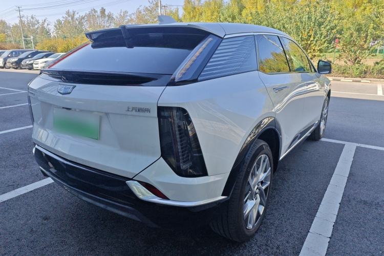 Used Cadillac OPTIQ 2024 Standard Range Version
