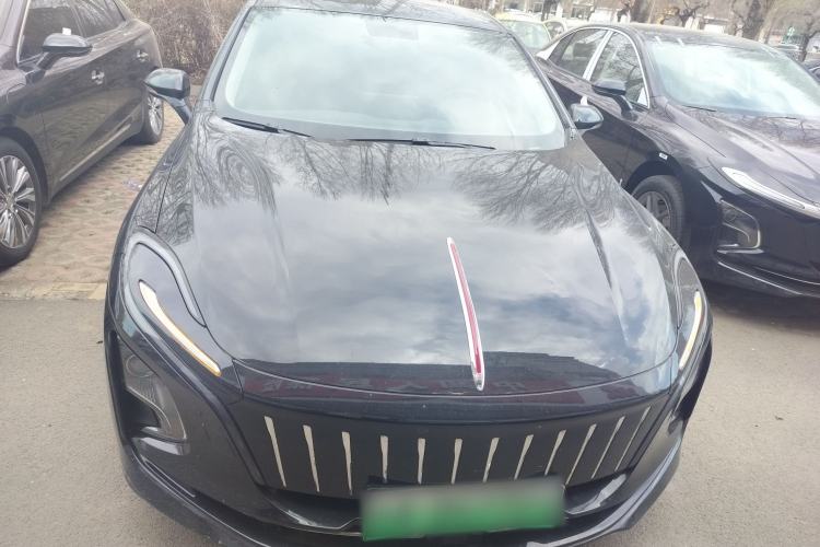 Used Hongqi E-QM5 2024 610 km PLUS
