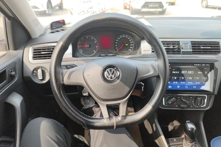 Used Volkswagen Santana 2019 1.5L Automatic Fashion Edition China VI Steering Wheel