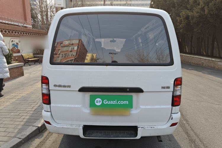 Used Jinbei Hiace 2018 2.0L Fifth-Generation Power King Comfortable Standard Top 10-Seater V20
