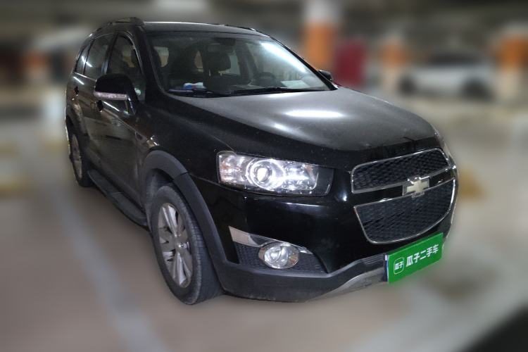 Used Chevrolet Captiva 2014 2.4L 4x4 Flagship Edition 7 Seats

