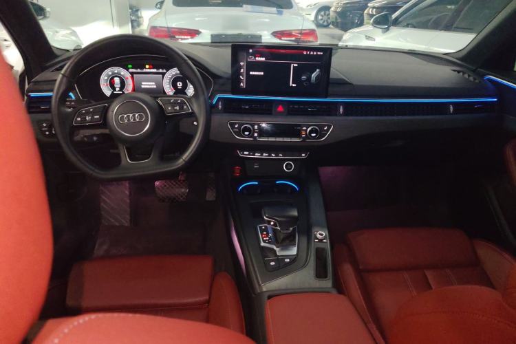 Used Audi A4L 2022 40 TFSI Luxury Dynamic Model