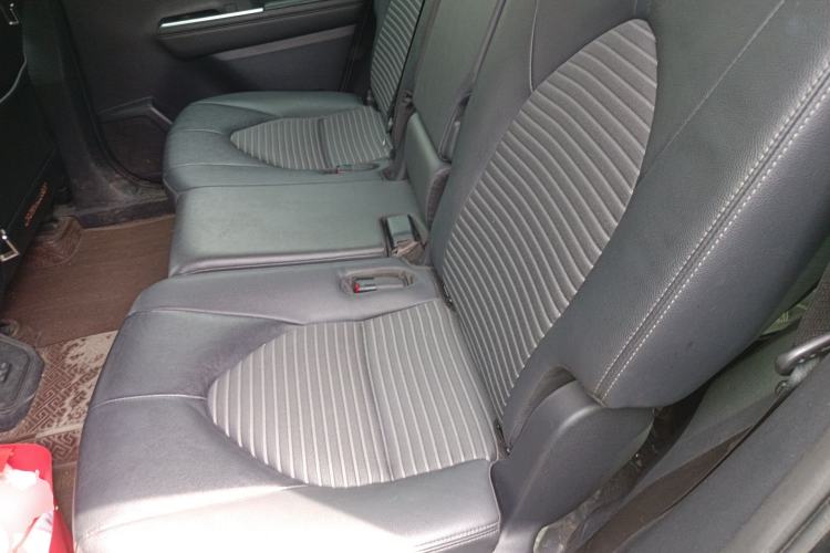 Used Toyota Crown Kluger 2021 2.5L HEV Four-Wheel Drive Luxury Edition Left Rear Seat