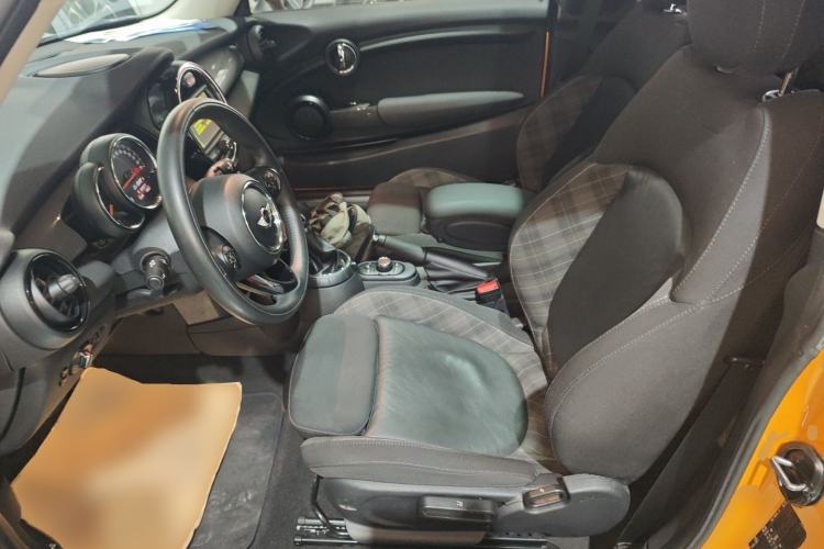 Used MINI 2016 1.5T COOPER

