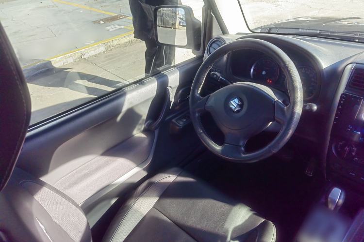 Used Suzuki Jimny 2012 1.3 AT Mode3 Navigation Edition
