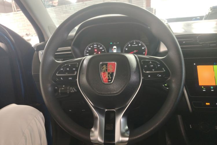 Used Roewe i5 2020 1.5L Manual 4G Connect Leehao Flagship Edition
