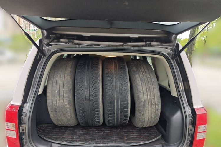 Used Jeep Patriot 2014 2.4L Sport Edition
