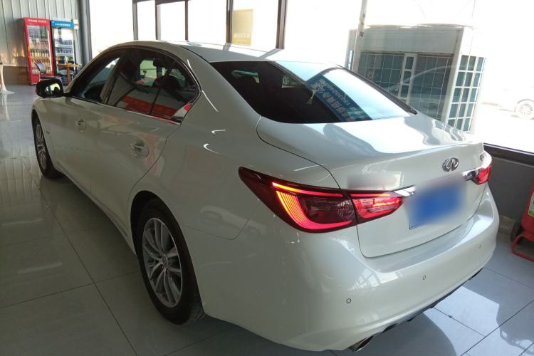 Used Infiniti Q50L 2021 2.0T Comfort Edition Exterior 2