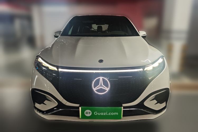 Used Mercedes-Benz EQS SUV 2023 450 4MATIC Pioneer Edition Front