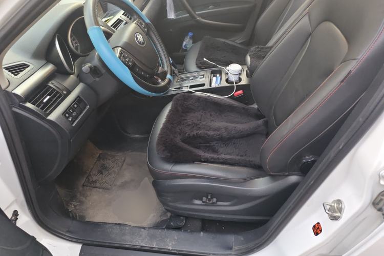 Used Bestune X80 2016 2.0L Automatic Luxury Model