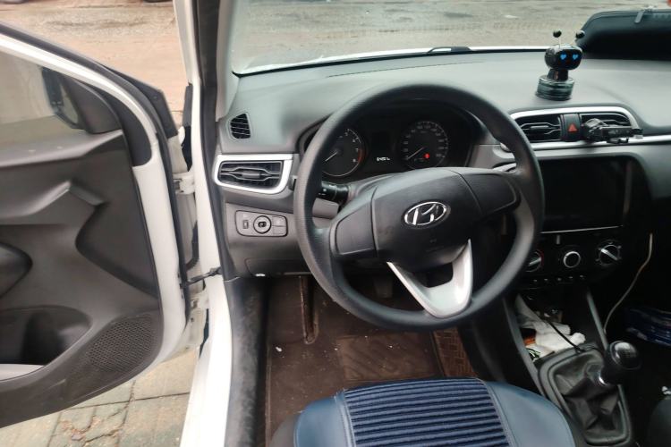 Used Hyundai Verna (older generation) 2017 1.4L Manual Refreshed Version China VI Standard
