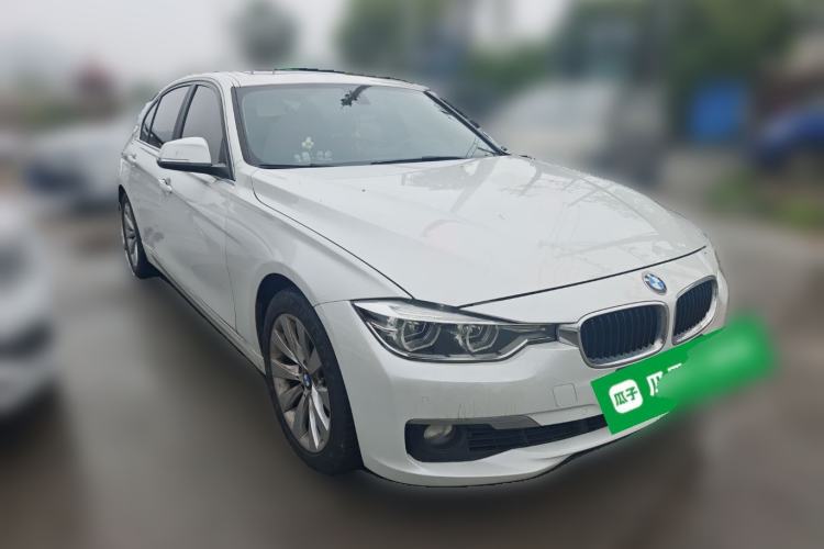 Used BMW 3 Series 2017 318Li Fashion Model Front Right 45 Deg