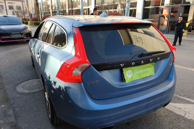 Used Volvo V60 2017 T5 Zhiya Edition China V Standard Rear Left 45 Deg