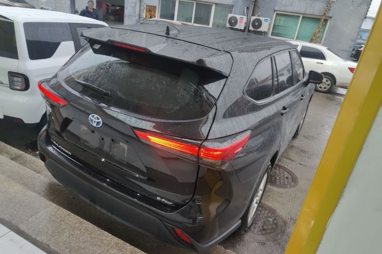 Used Toyota Highlander 2023 2.5L Smart Electric Hybrid Dual-Engine 4x4 Elite Edition 7 Seats
