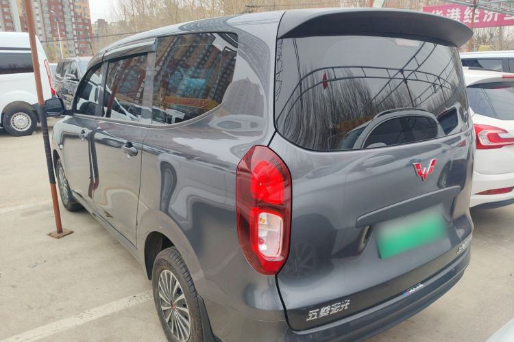 Used Wuling Hongguang New Energy 2025 Extended-Range Hybrid 50 km Standard Version