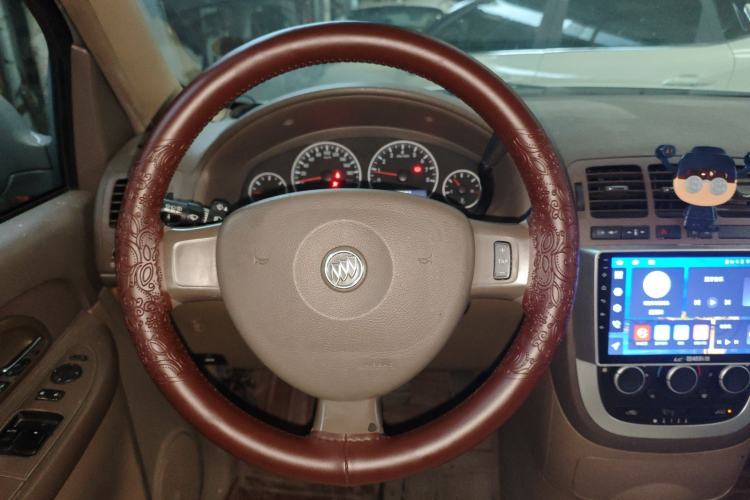 Used Buick GL8 2014 2.4L Comfort Edition