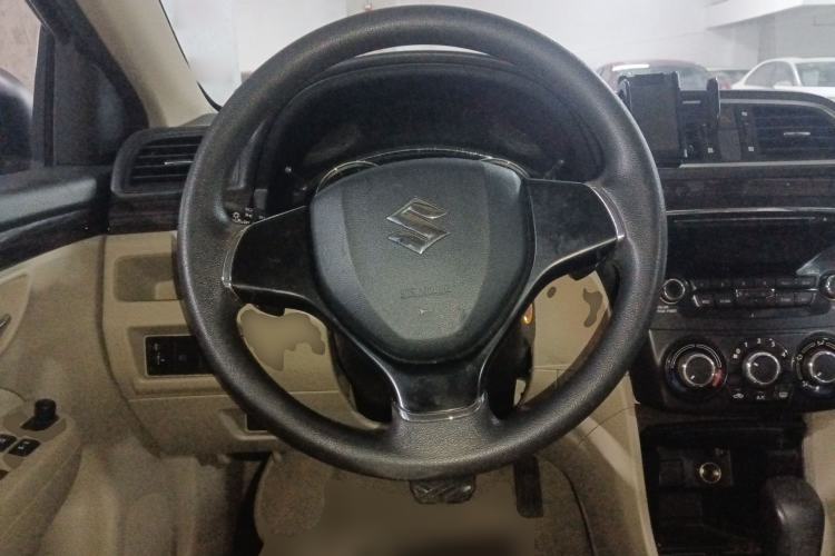 Used Suzuki Alivio 2015 1.6L Automatic Comfort Model
