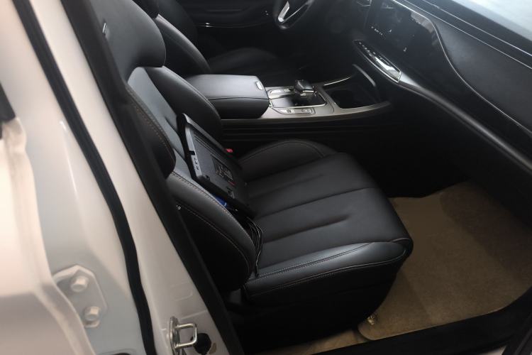 Used CHANGAN OSHAN X7 2020 1.5T Automatic Parking with Facial Recognition – Spacey & Carefree Edition
