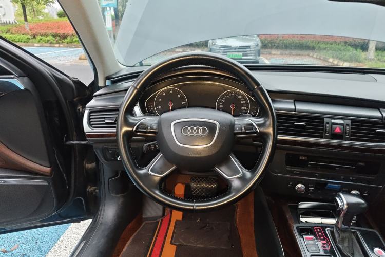 Used Audi A6L 2014 30 FSI Luxury Model
