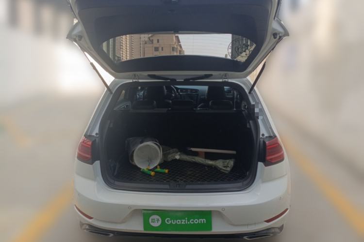 Used Volkswagen Golf 2018 280TSI Automatic R-Line Model Trunk