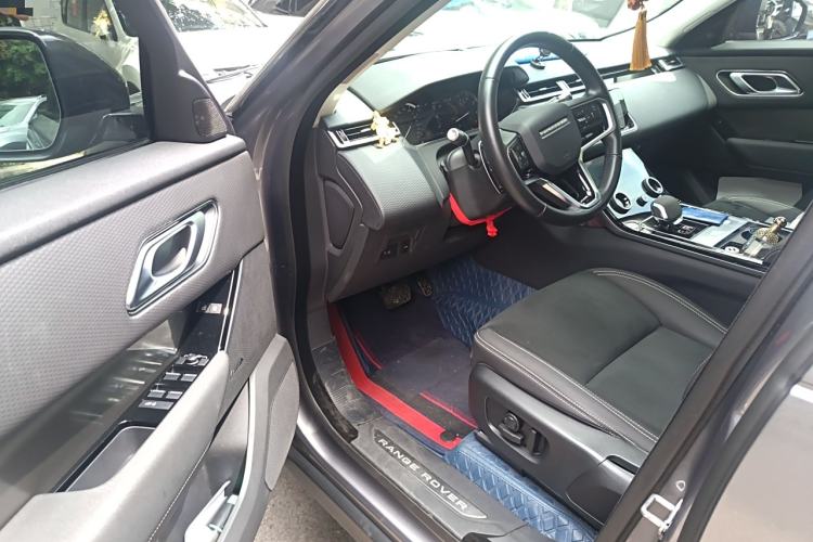 Used Land Rover Range Rover Velar 2022 250 PS