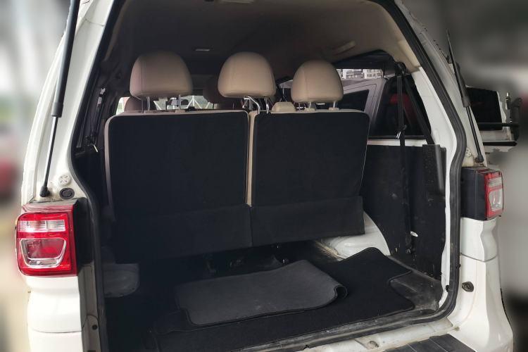 Used FORTHING Lingzhi 2022 M5L 2.0L Utility Model 7 Seats