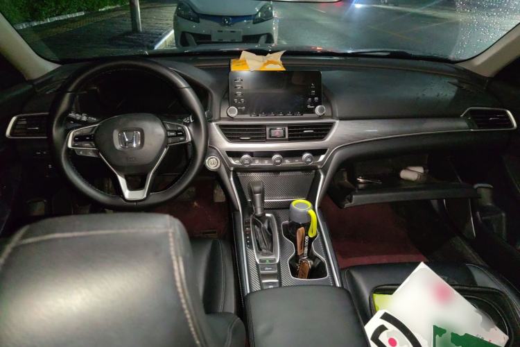 Used Honda Accord 2018 260TURBO Elite Edition China VI Center Console