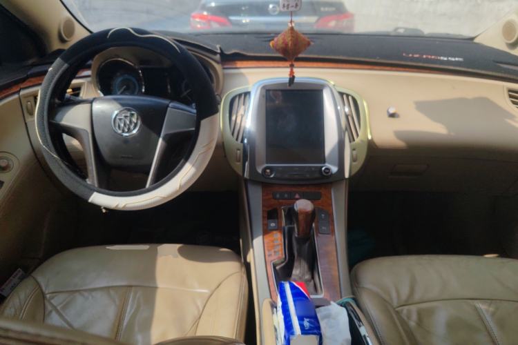 Used Buick LaCrosse 2011 2.4L SIDI Elegant Edition
