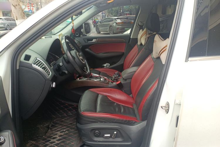 Used Audi Q5 2017 40 TFSI Comfort Model